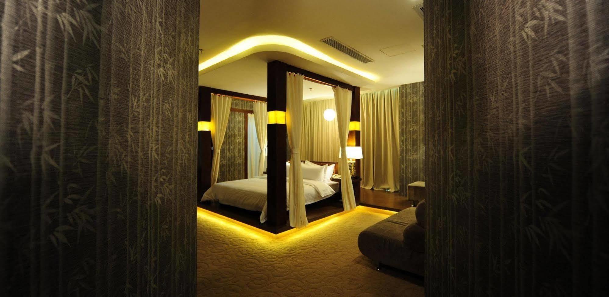 Circle Art Hotel Shenzhen Exterior foto